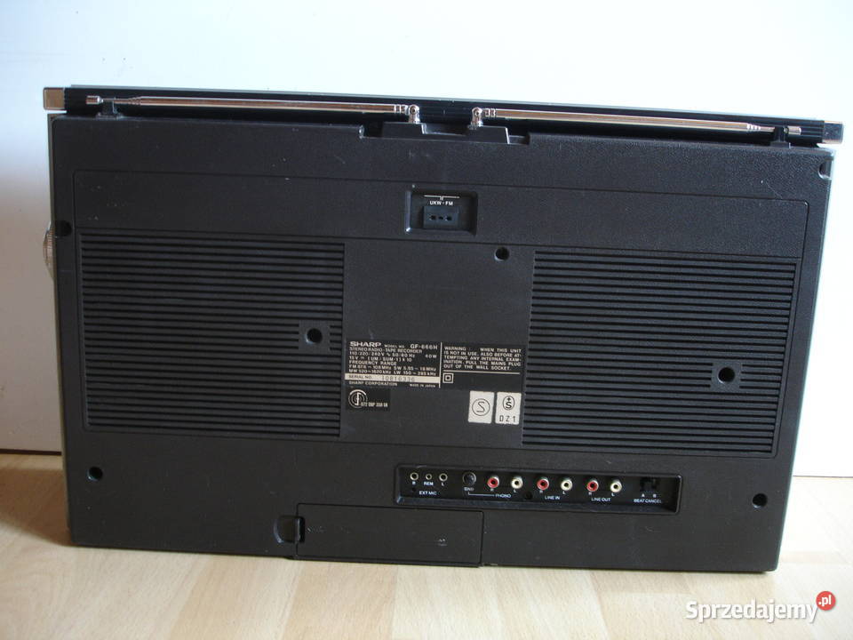 Radiomagnetofon SHARP GF666 Zielona Góra