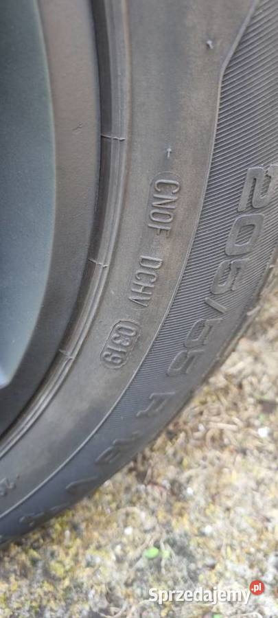 Sprzedam opony letnie uniroyal 3 205 55 16 Chełm sprzedam