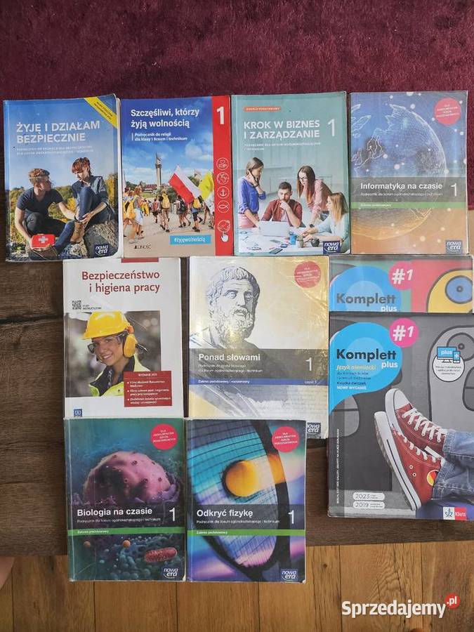 Sprzedam podręczniki 1 klasa technikum liceum tradycyjny podręcznik sprzedam
