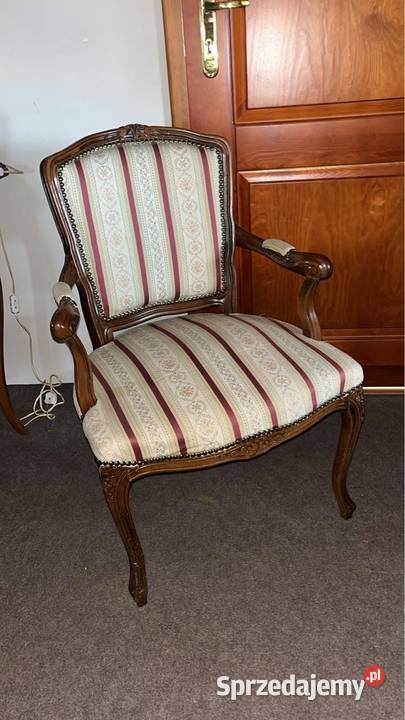 Fotel w stylu Ludwika z podłokietnikami Gdańsk