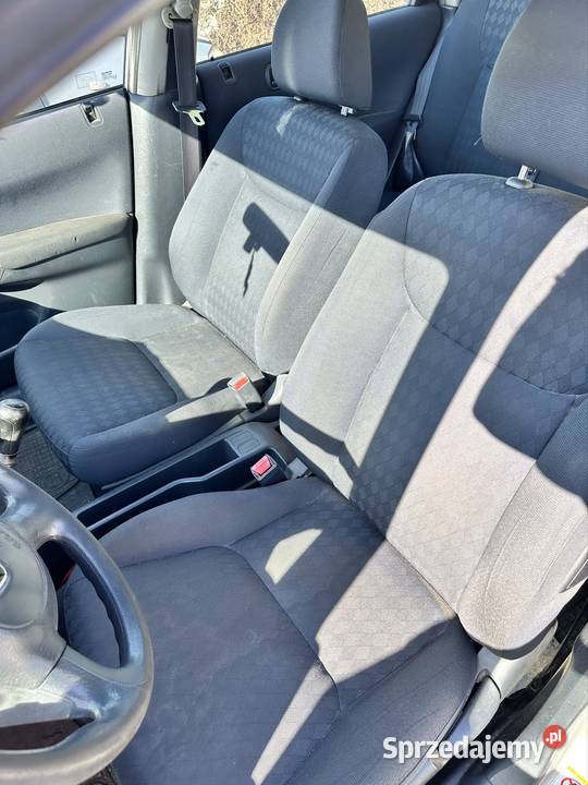 Dawca części HONDA CIVIC VII HB 2001R 14 B 90 nieuszkodzony Civic Załęże sprzedam