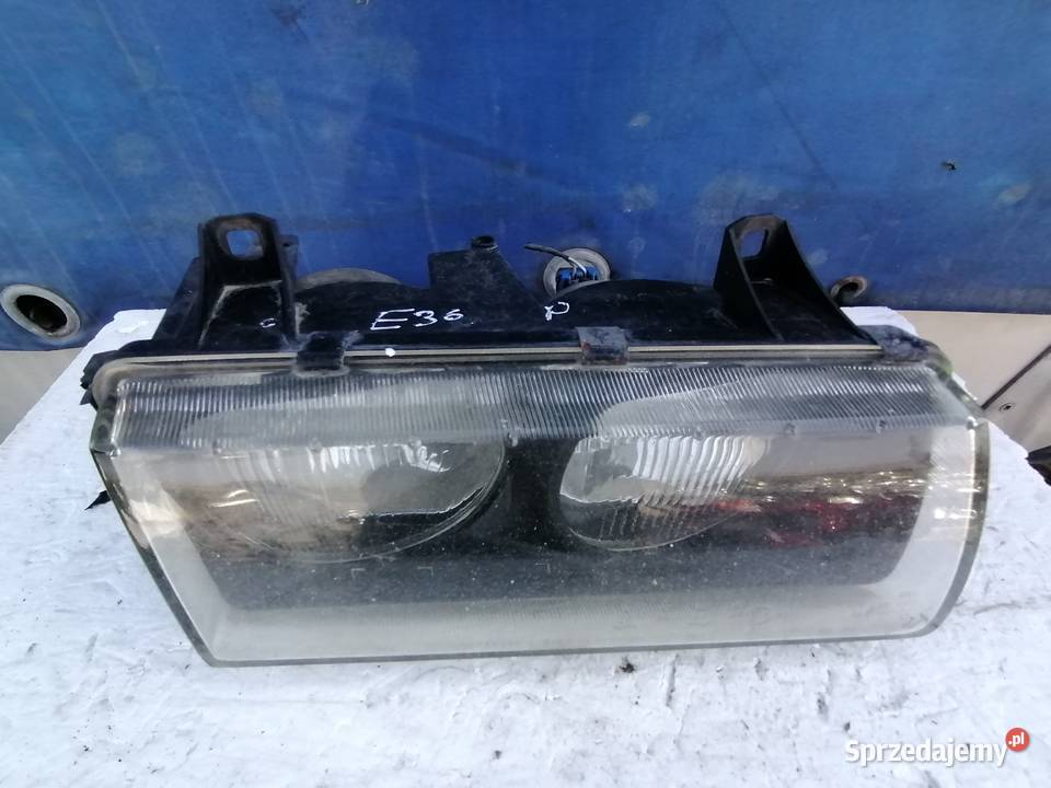 Lampa Prawa Przód Bmw E36 Wisznice sprzedam