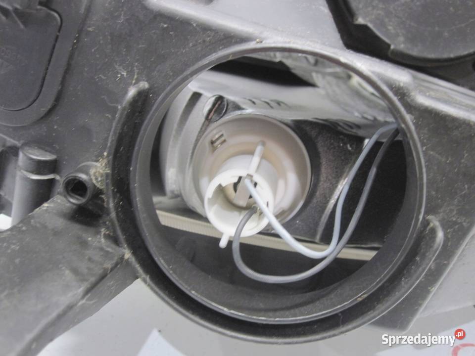 FIAT DOBLO II 10r Lampa prawy przód 51818111 Motoryzacja Kielce