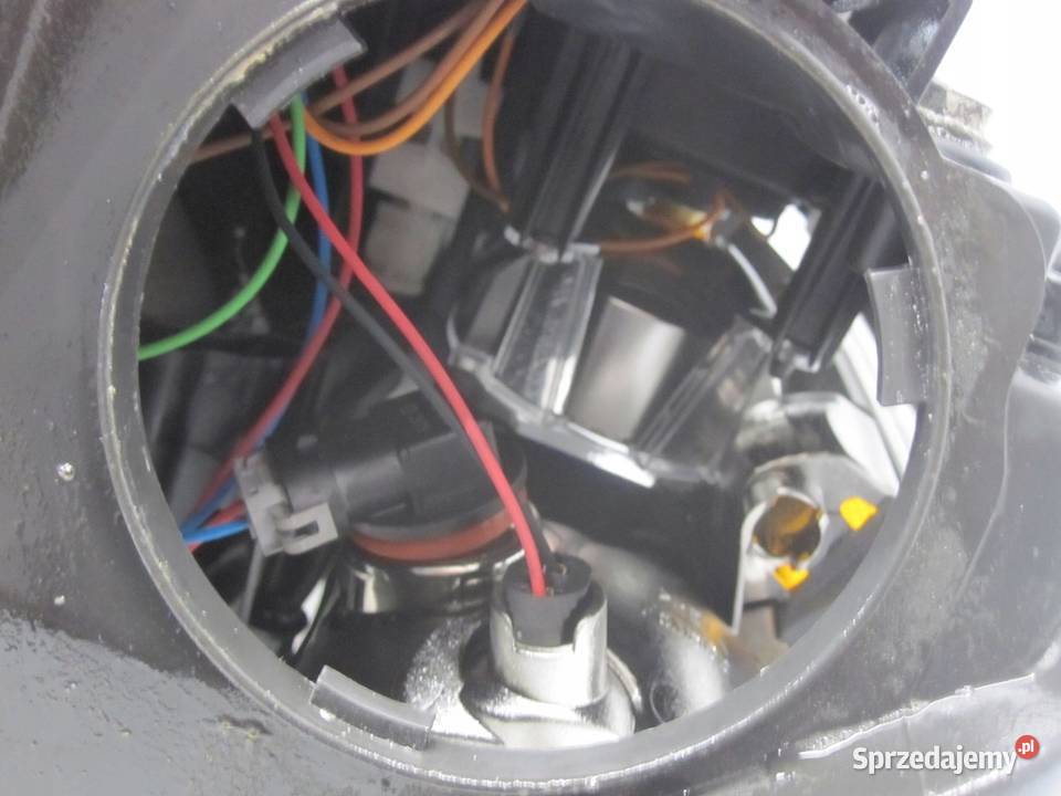 RANGE ROVER SPORT 27 05r lampa prawa przód Kielce