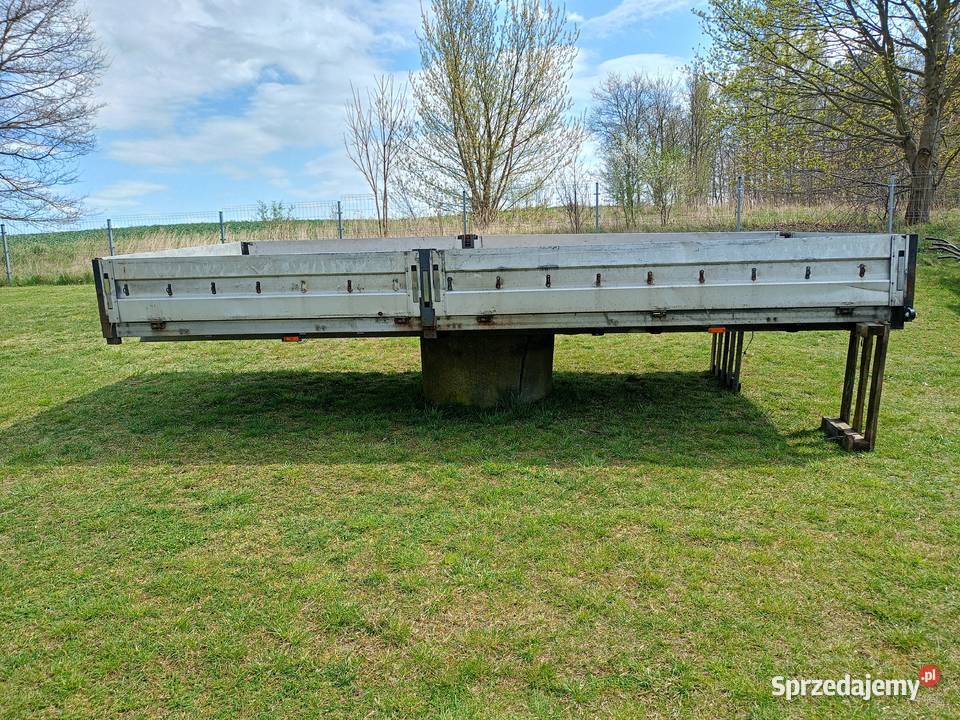 Paka skrzynia ładunkowa aluminiowa Wiewiec