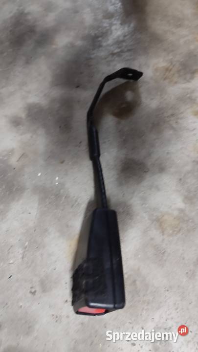 ZAPINKI PASA AUDI A 3 8 P Rok produkcji 2009