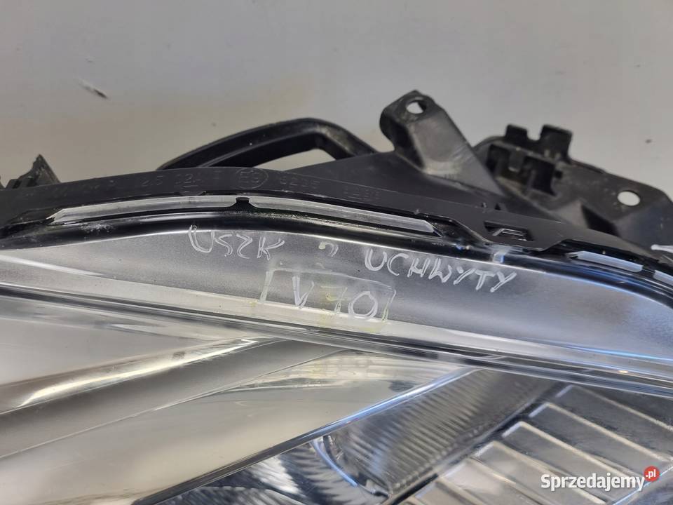 LAMPA PRAWA Peugeot 508 prawy przód przednia Chełm