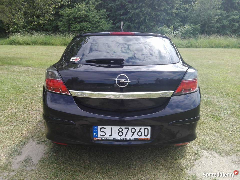 Opel Astra H GTC Panorama