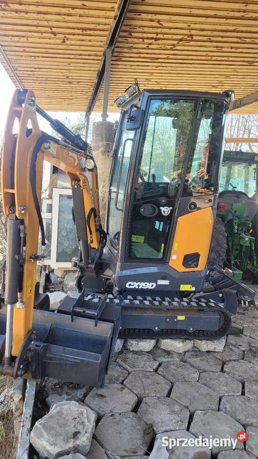 Nowa mini case koparka cx19d nie sprzedam