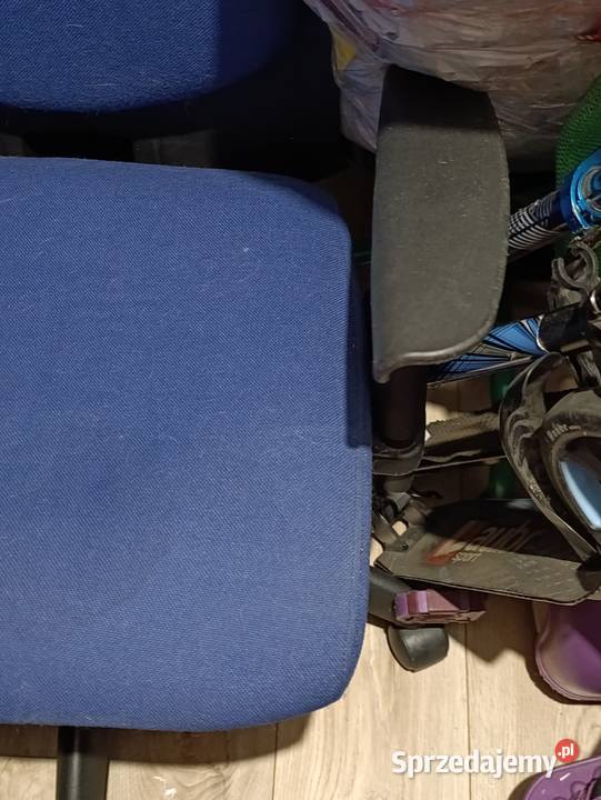 krzesło obrotowe niebieskie do pilnej sprzedaży Poznań