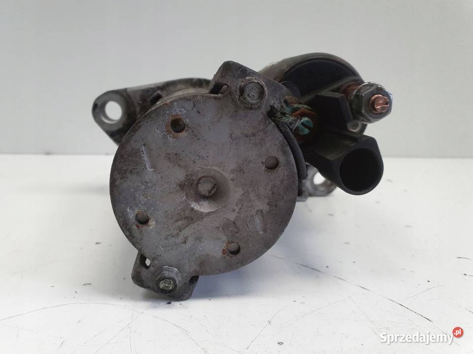Skoda Fabia I 12 12V ROZRUSZNIK 02T911023S valeo Układ elektryczny silnika Janów