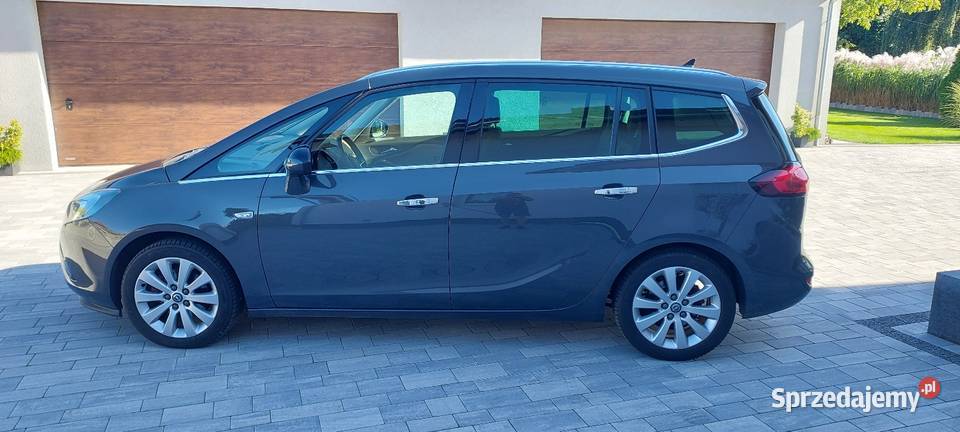 W super stanie Opel Zafira Tourer czujnik parkowania opolskie Kędzierzyn-Koźle sprzedam