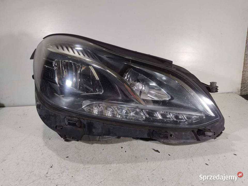 LAMPA PRAWY PRZÓD ANGLIK LED W212 LIFT