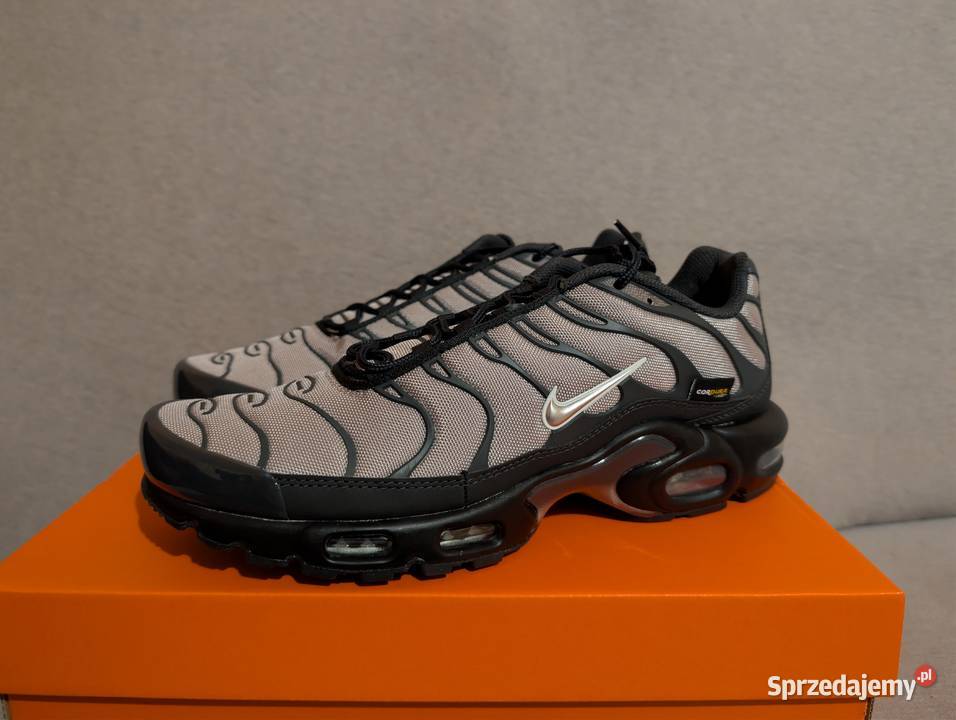 Kolekcja ponad 100 par butów do dalszej opolskie Paczków sprzedam