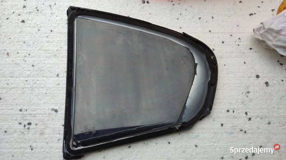 Szyby BMW F30 Rok produkcji 2017 Klotyldów sprzedam