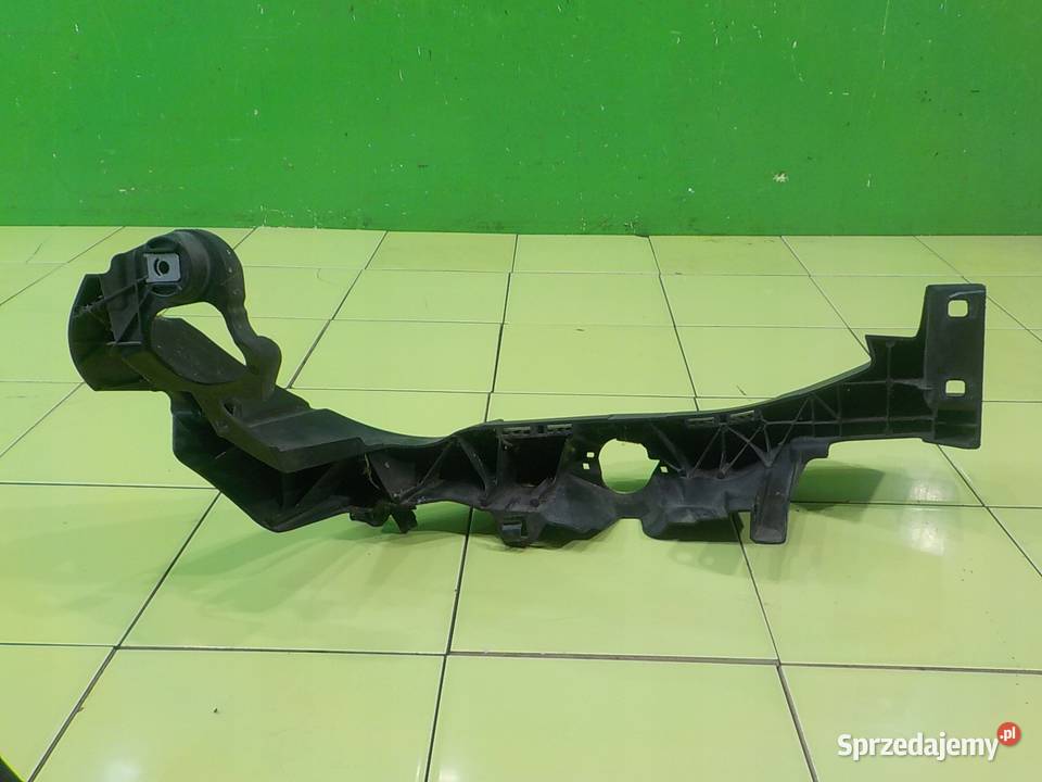 BMW E92 LIFT 20D AUT 10r 2D slizg pod lampe lewy Suków