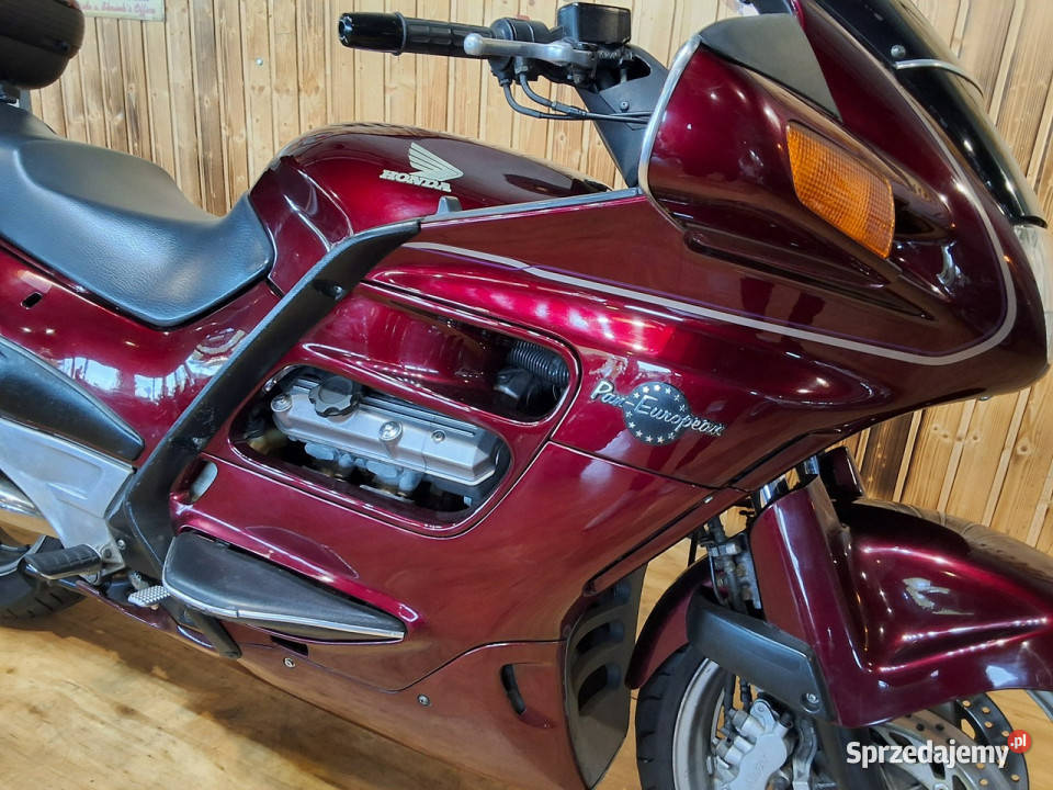 Honda ST HONDA raty kup online Piękna pancia 3x Bicz sprzedam
