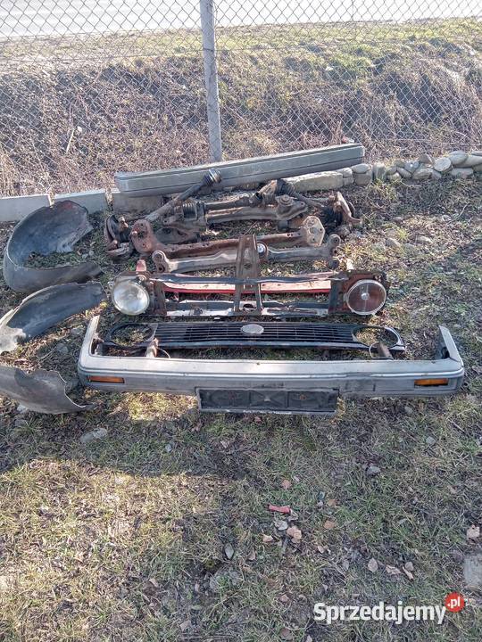 Golf 2 na części i Aro 4x4 Pozostałe Kadcza