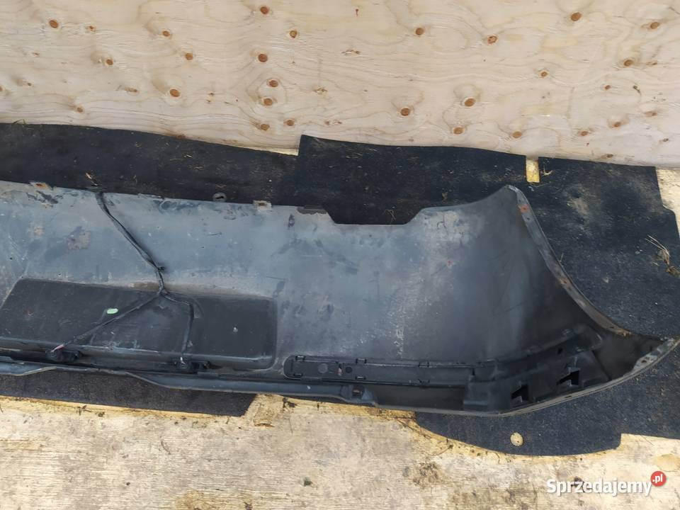 VW POLO 6N LIFT LC9Z ZDERZAK TYŁ Zbierkowo