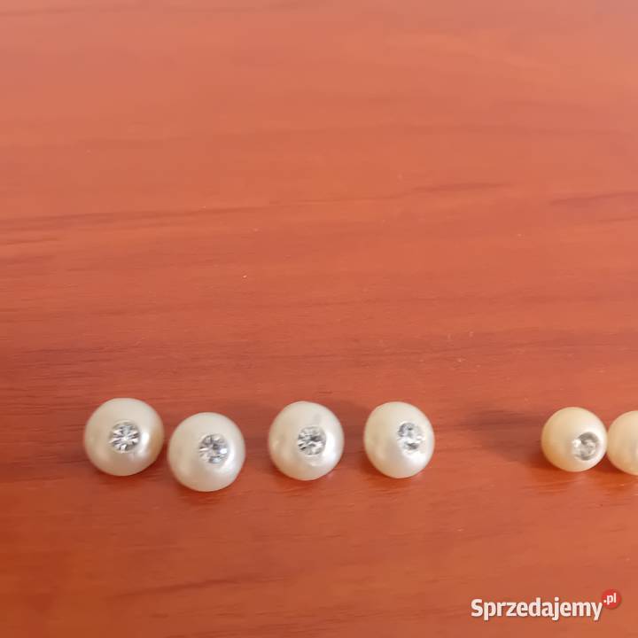 stare guziki powojenne małopolskie Dębno