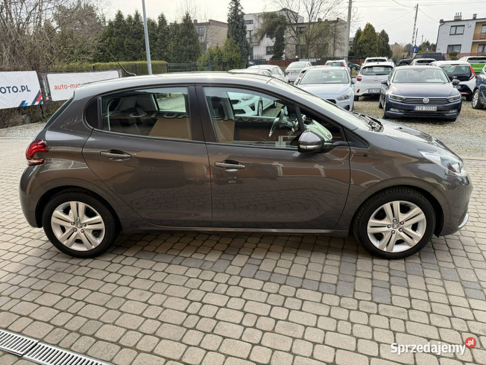Peugeot 208 12 83 Klimatyzacja Serwis I 20122019 czujnik zmierzchu Orzech