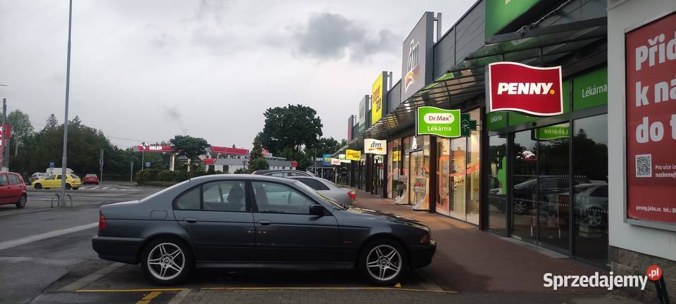 BMW E39 523iA MoireGrau Rok produkcji 2000 Samochody osobowe