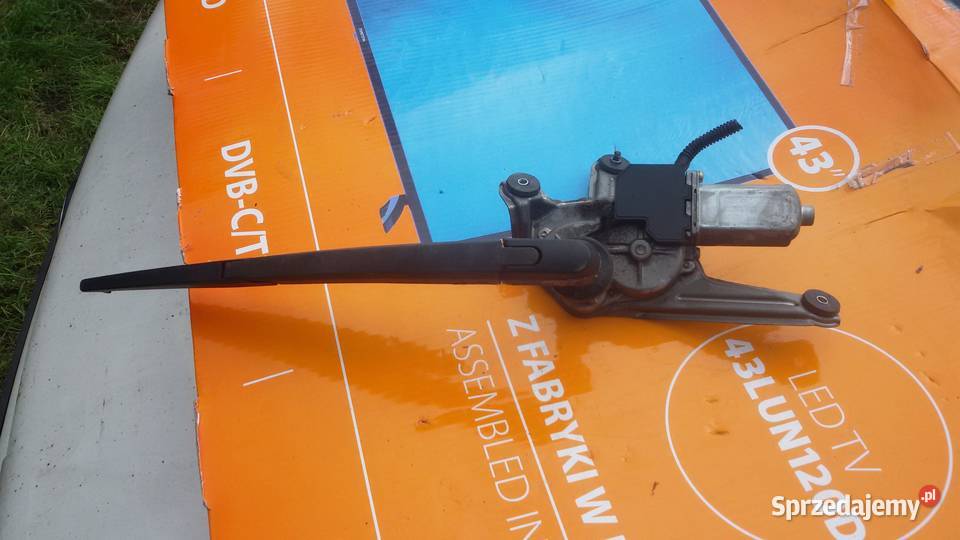 wycieraczka tylna toyota avensis kombi T25 osobowe Elbląg