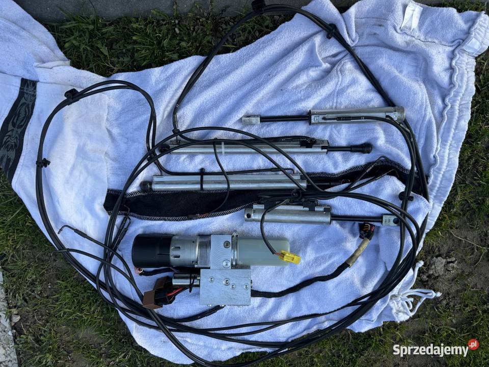 Pompa dachu OpelTigra Twin Top Stary Sącz sprzedam