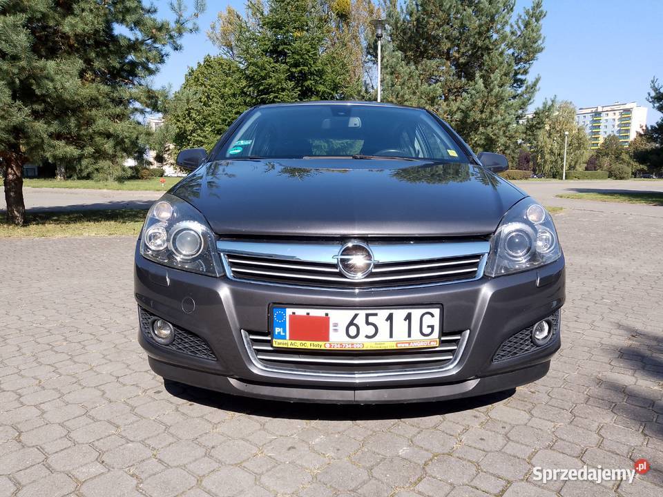 Opel Astra 16 B115 Xenony Półskóry zadbany