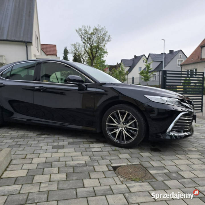 Toyota Camry Camry 25 Hybride 218 EXECUTIVE IX Camry Samochody osobowe Szczecinek sprzedam