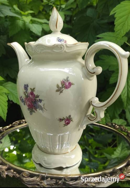 Porcelana zdobiona motywem róż Pabianice