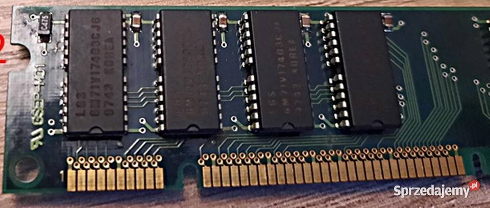 Pamięć pamięci RAM 256 MB 4M x 64 LG Semicon Pojemność 256MB