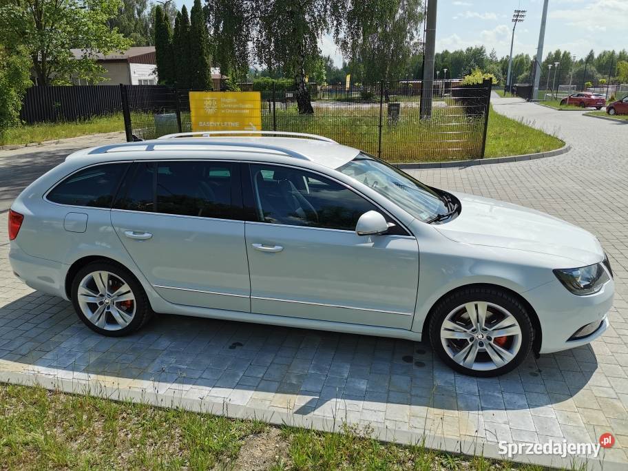 Skoda Superb II 20 tdi 170 2015r biała perła Chrzanów