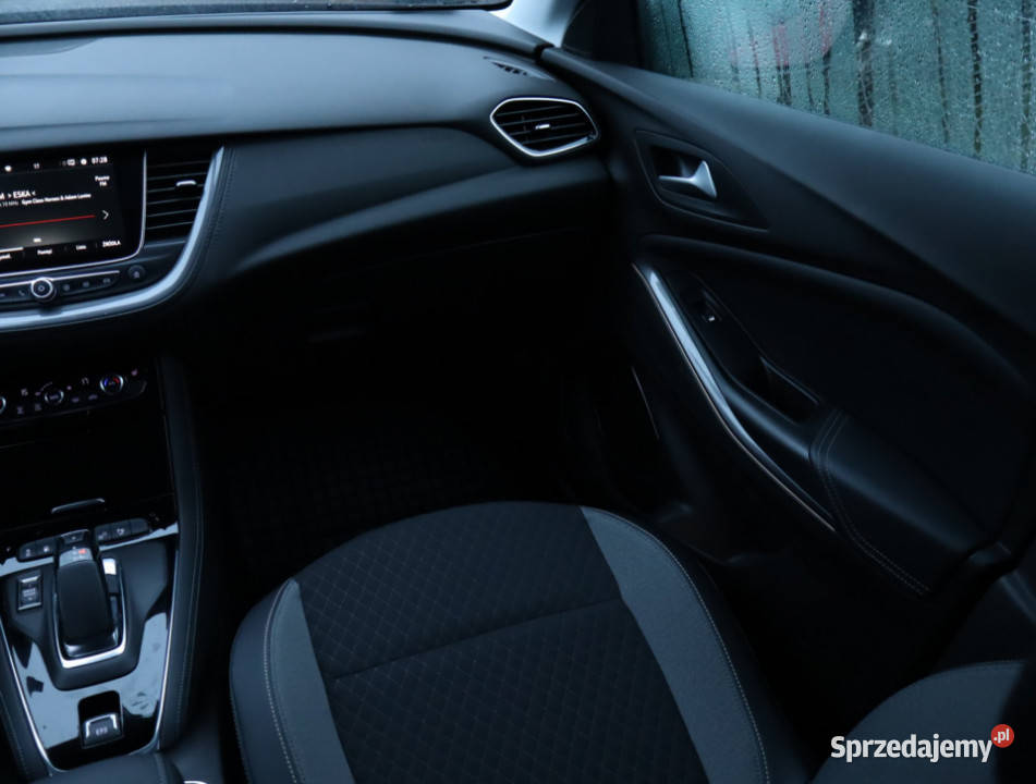 Opel Grandland Plugin Hybrid4 wspomaganie kierownicy