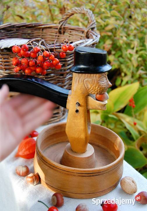 Straszny dziadunio Drewniany rzeźbiony dziadek Lublin