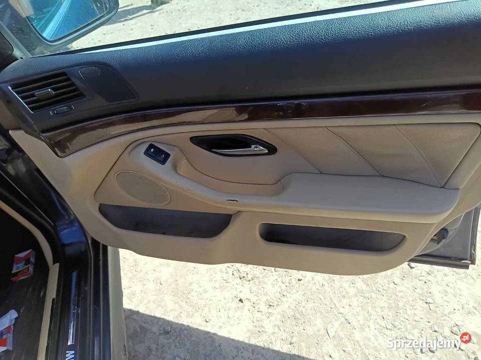 Fotele skórzane komplet z boczkami BMW E39 sedan