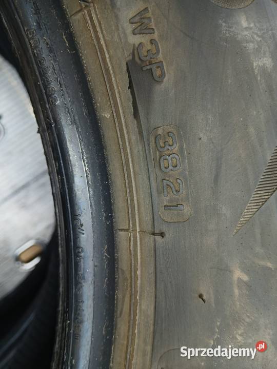 Opony Bridgestone 22560r18 zimowe