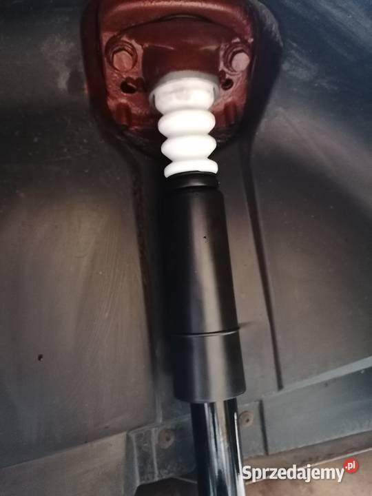 VW golf 4 2000 16 benzyna 105 Piła