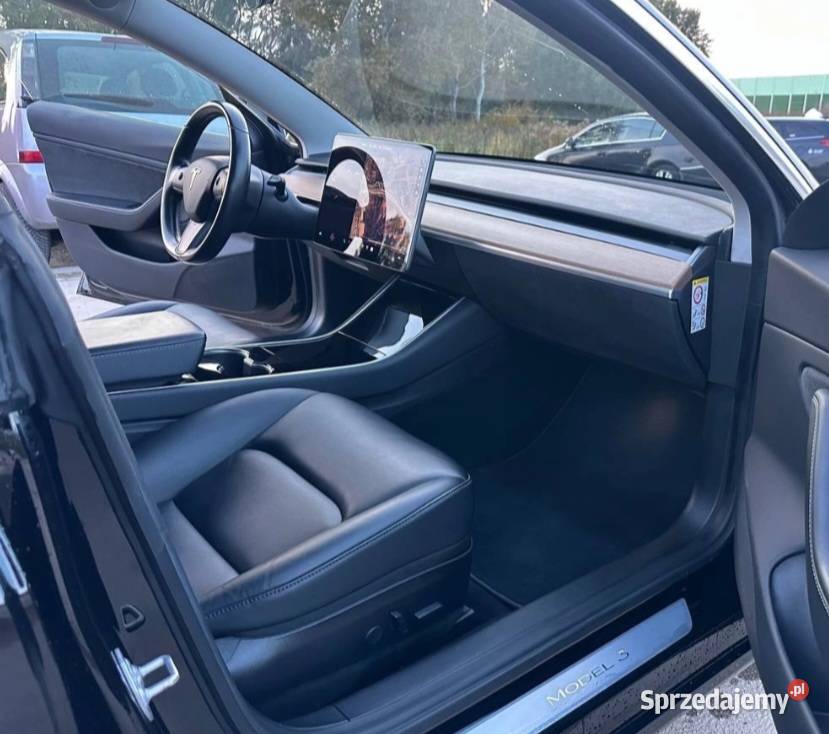 Tesla 3 Salon 1wł 76000 467 4x4