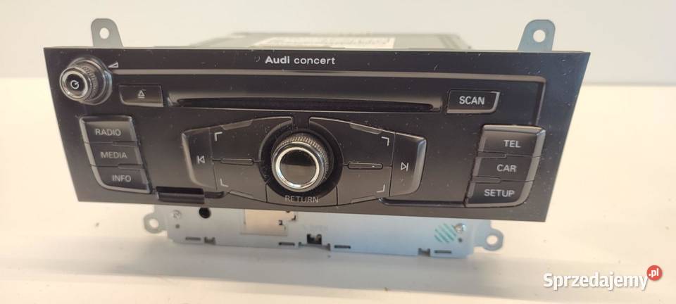AUDI A4 B8 A5 RADIO ZMIENIARKA CD RHD ANGLIK