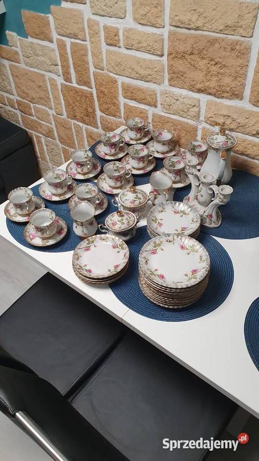 Sprzedam zestaw porcelanowy firmy Chodzież śląskie Zabrze