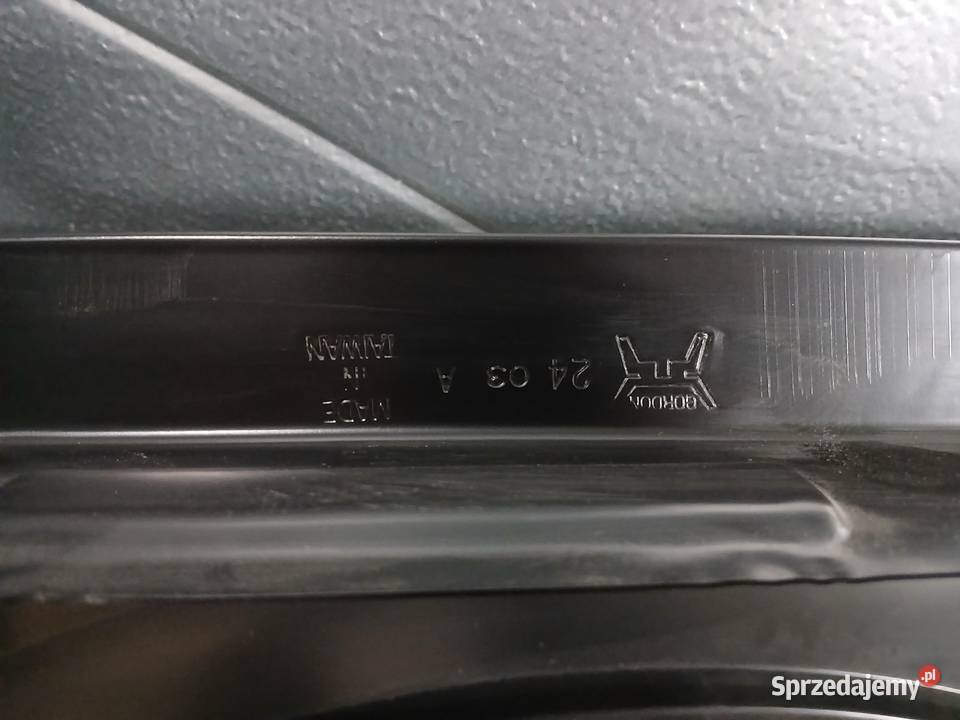 BŁOTNIK PRAWY PRZEDNI VW TIGUAN II 1619 osobowe