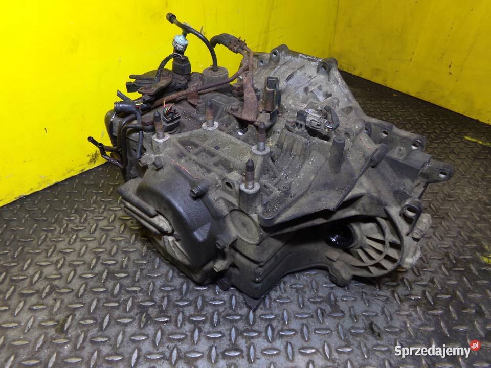 OUTLANDER I 24 MIVEC 06r 160 skrzynia biegow Suków sprzedam