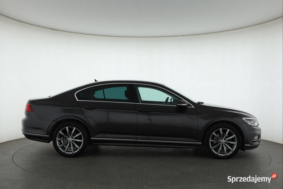 VW Passat 20 TDI pierwszy właściciel Piaseczno