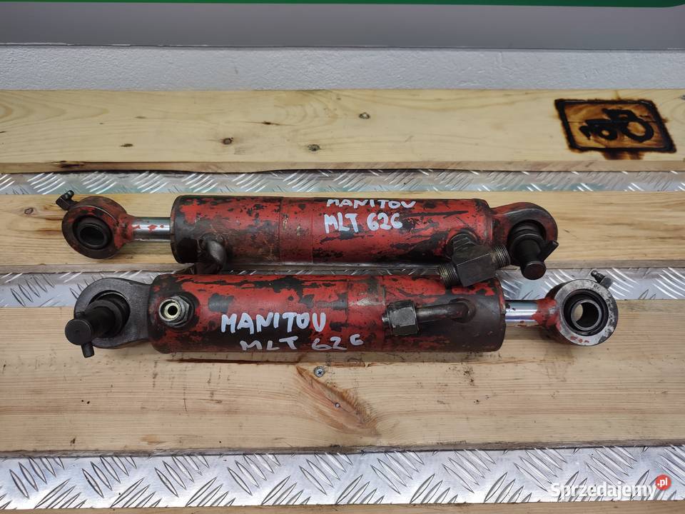 Siłownik skrętu Manitou MLT 626 193301 Wilkowo sprzedam