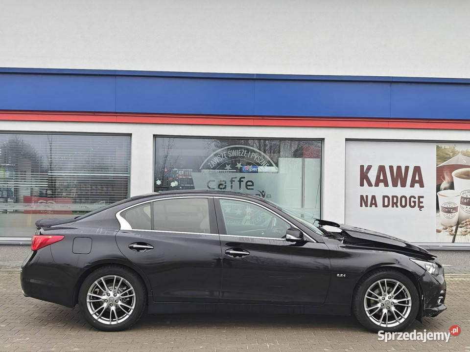 Infiniti Q50 uszkodzony Karczew