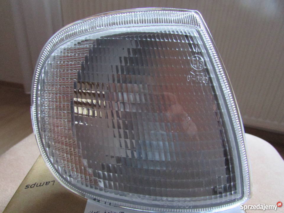 KIERUNKOWSKAZ FELICJA PRAWY BIAŁY BEZ OPRAWKI Bogacica