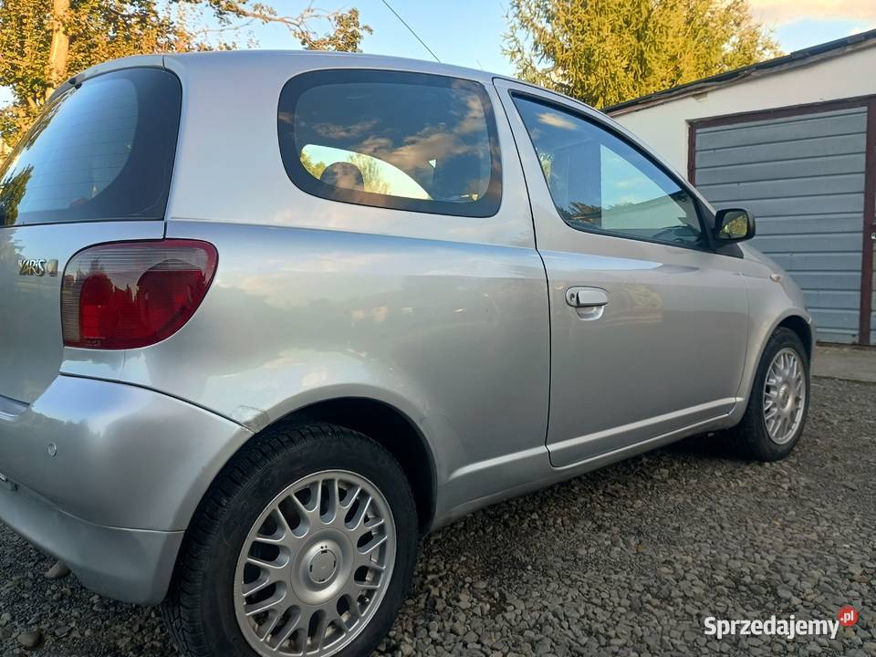 Toyota Yaris I 13 86 benzyna podkarpackie Dobieszyn
