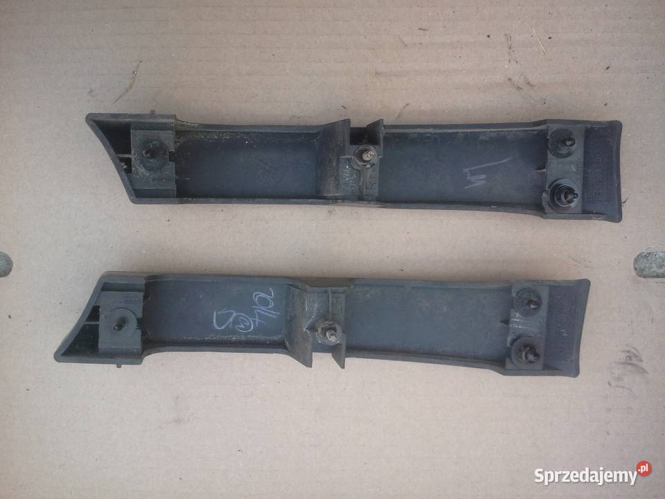 Nissan Almera N16 listwa pod lampę tył