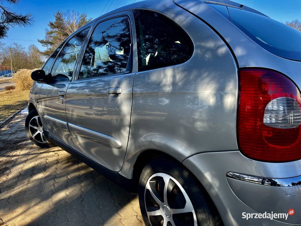 ŚlicznyZadbanyCitroenXsaraPicasso2006r16HDIDiesel autoalarm Zduńska Wola